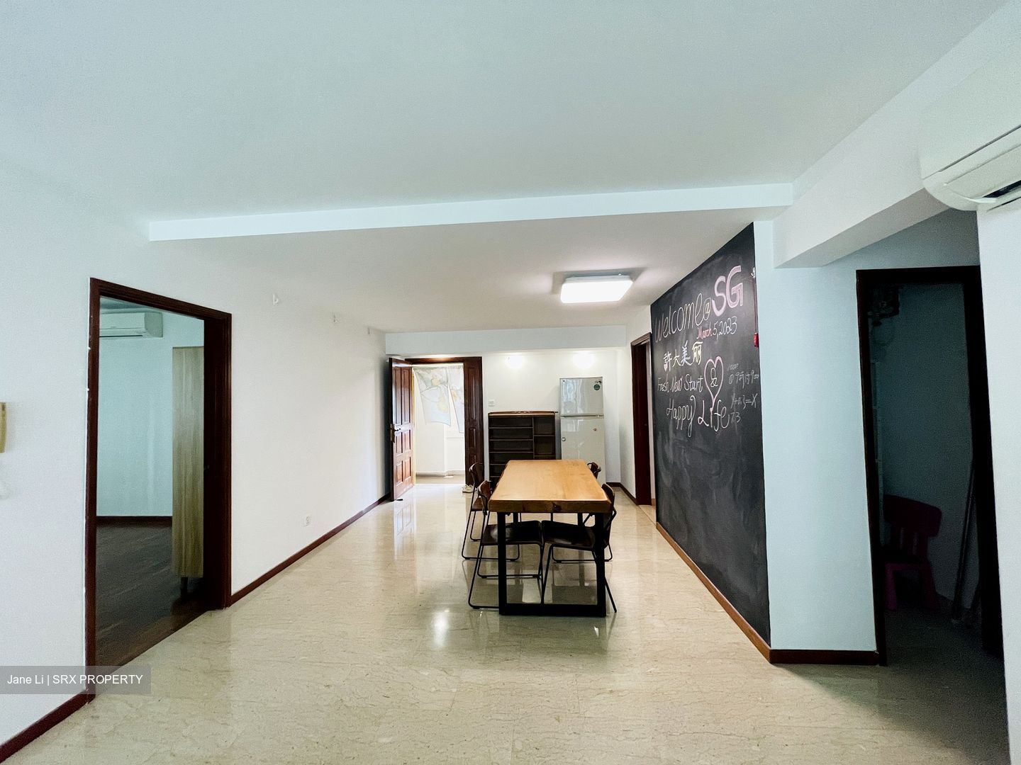 Evergreen Park (D19), Apartment #410140541